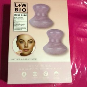 L+W bio Rose buds eye treatment
